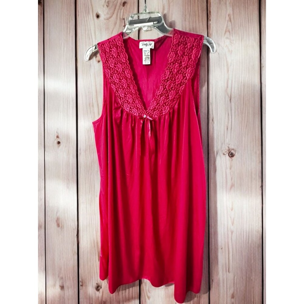 Vanity Fair Women' Nylon Sleeveless Nightgown Lacy V-Neck Red - Picture 3 of 6